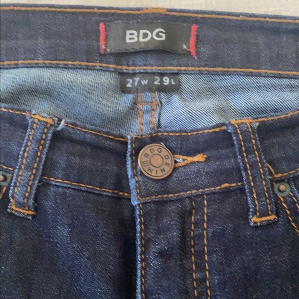 BDG - DARK WASH SKINNY FIT STRETCHY JEANS
